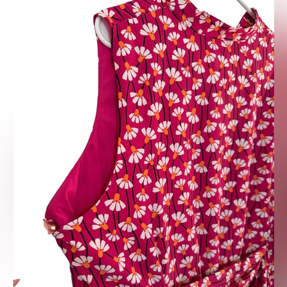 Women’s—Anne Klein Bright Magenta Sleeveless V-Neck Belted Maxi Dress. Size XL. - Picture 6 of 16